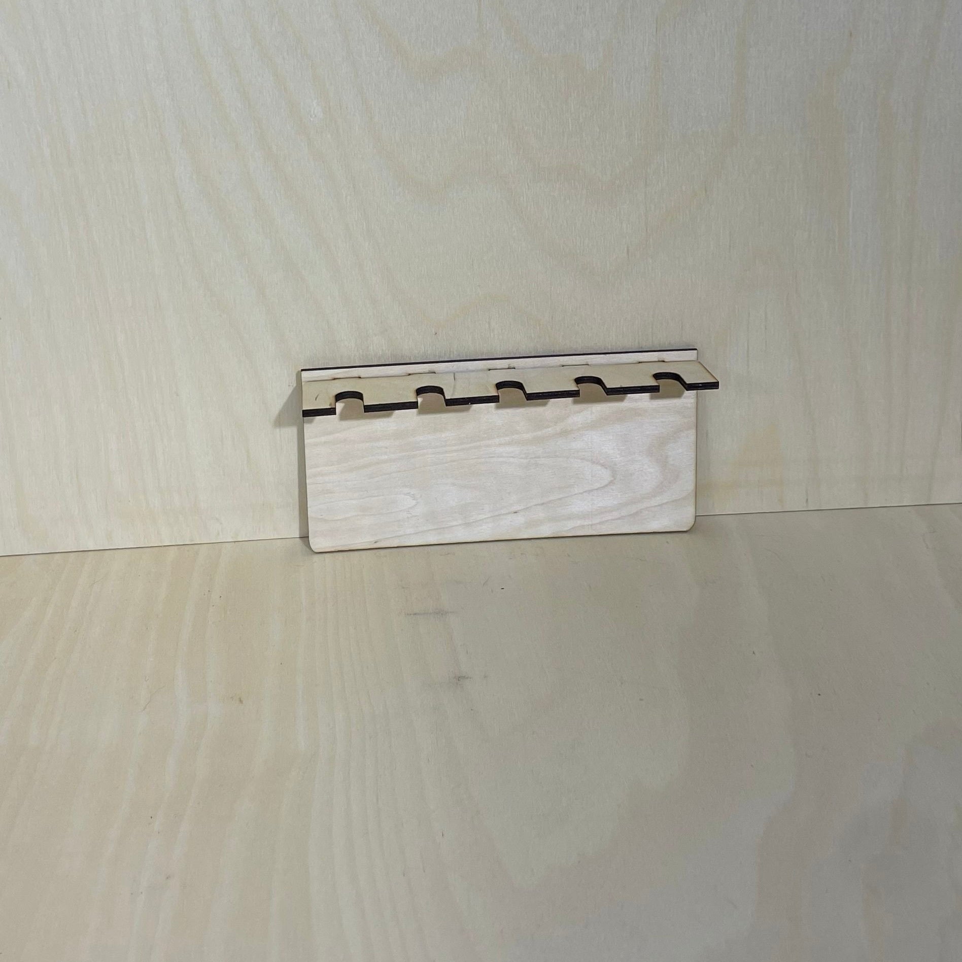 Hammasharjateline 5 paikkaa