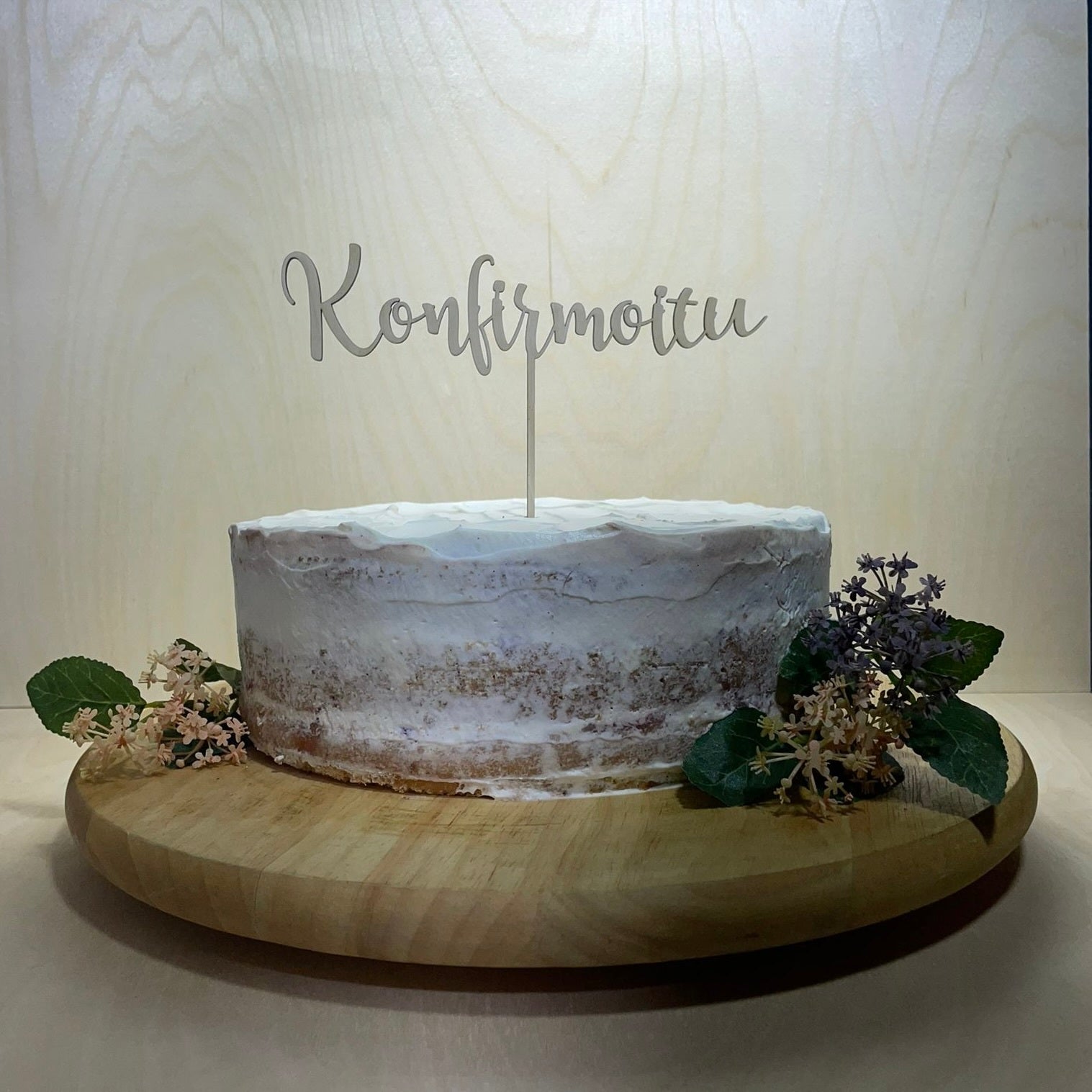 Konfirmoitu_kakkukoriste