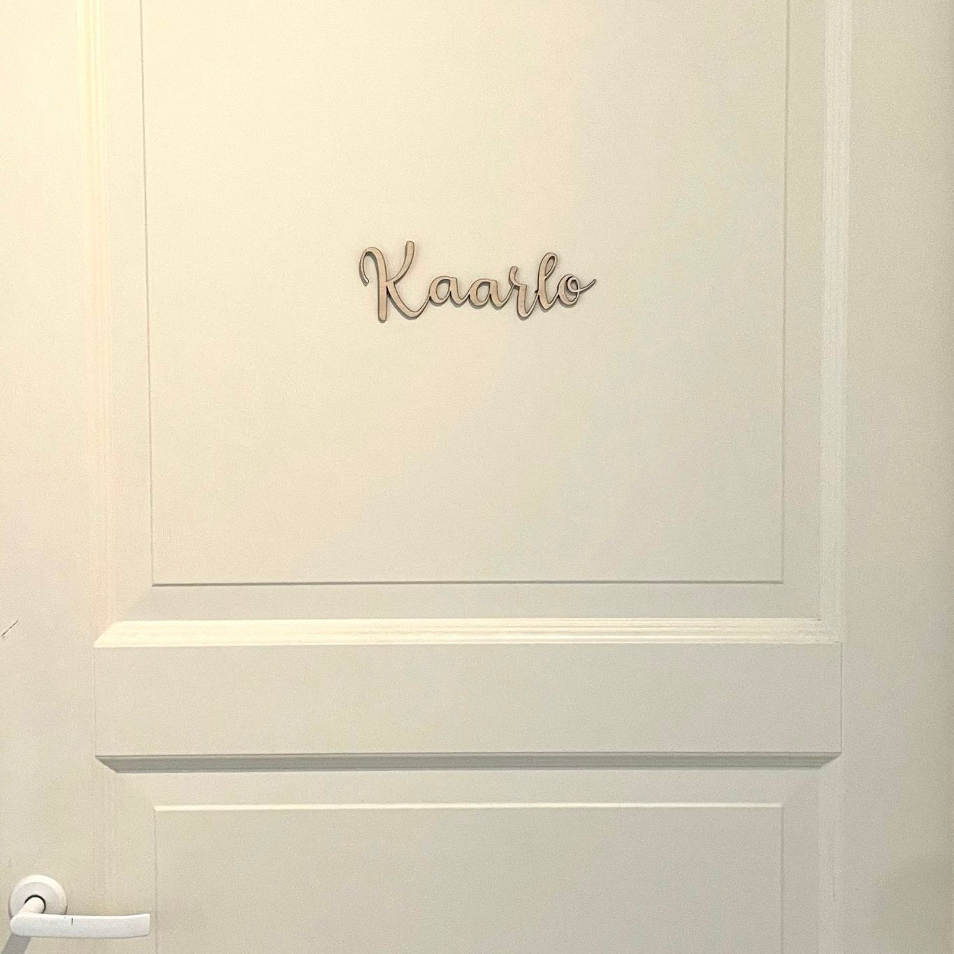 Kyltti-omalla-tekstilla