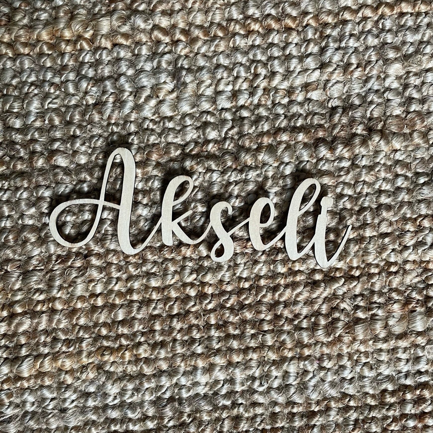 Nimikyltti-omalla-nimella