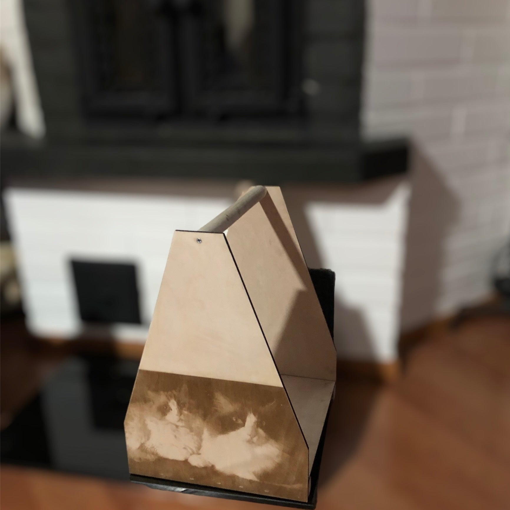 Puunkantoteline-valokuvasta