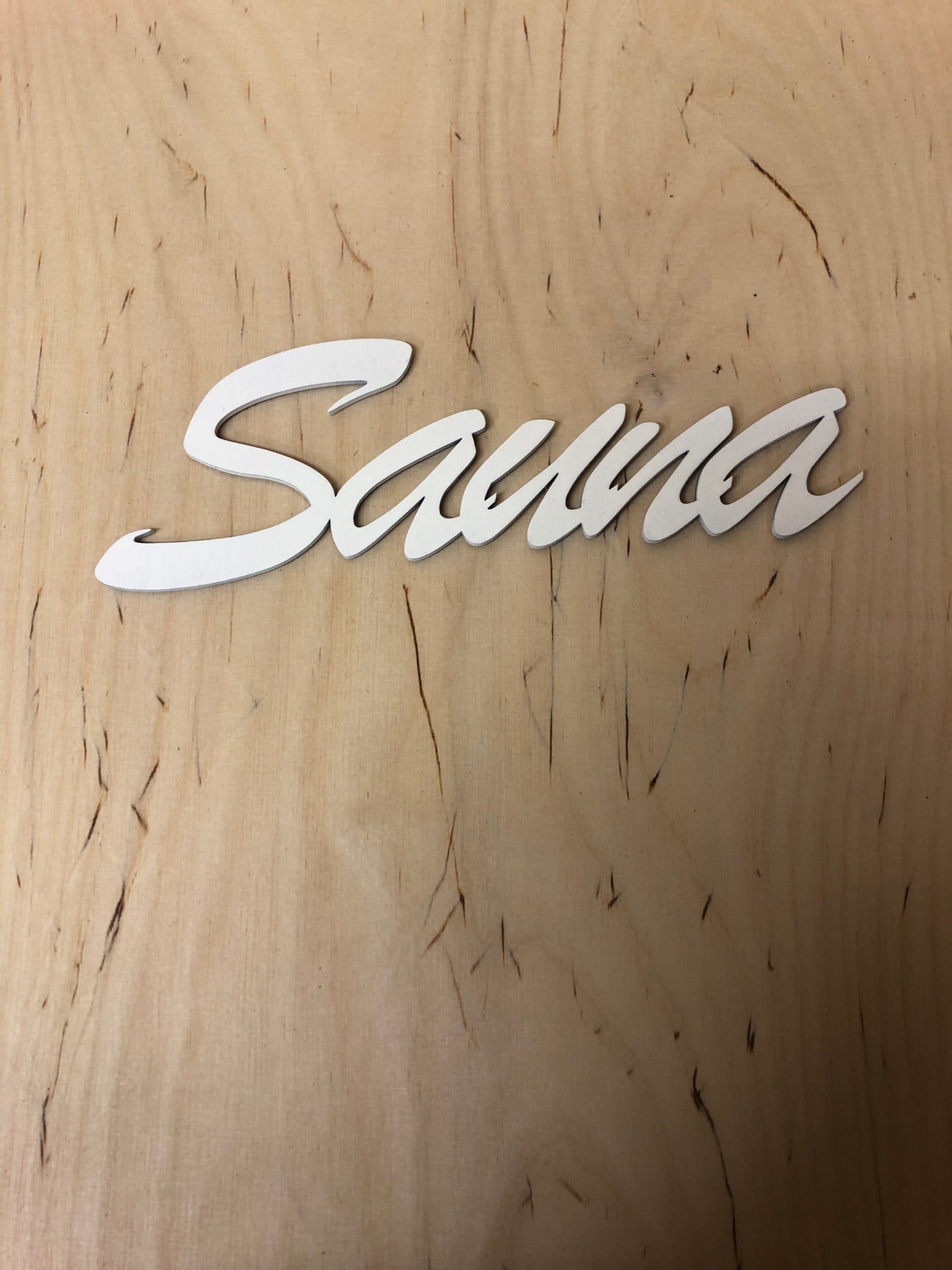 Poistuva saunakyltti