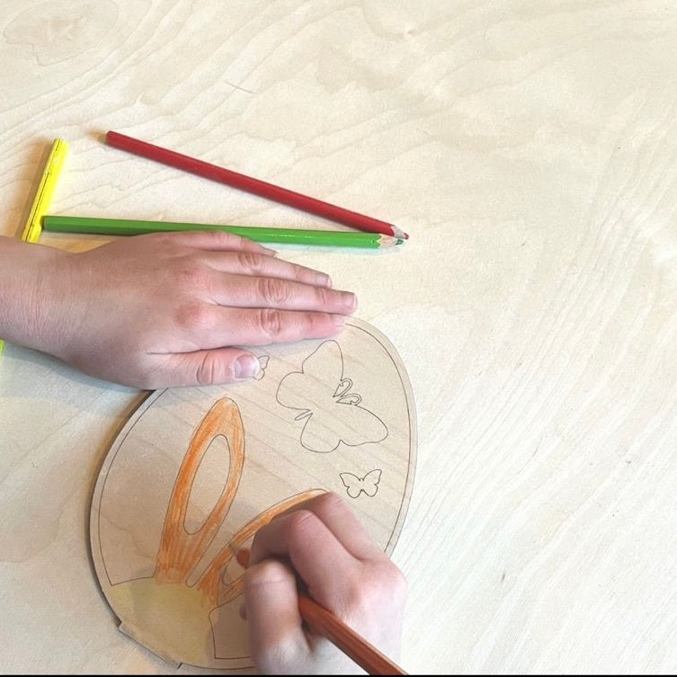 Väritettävät-pääsiäiskoristeet