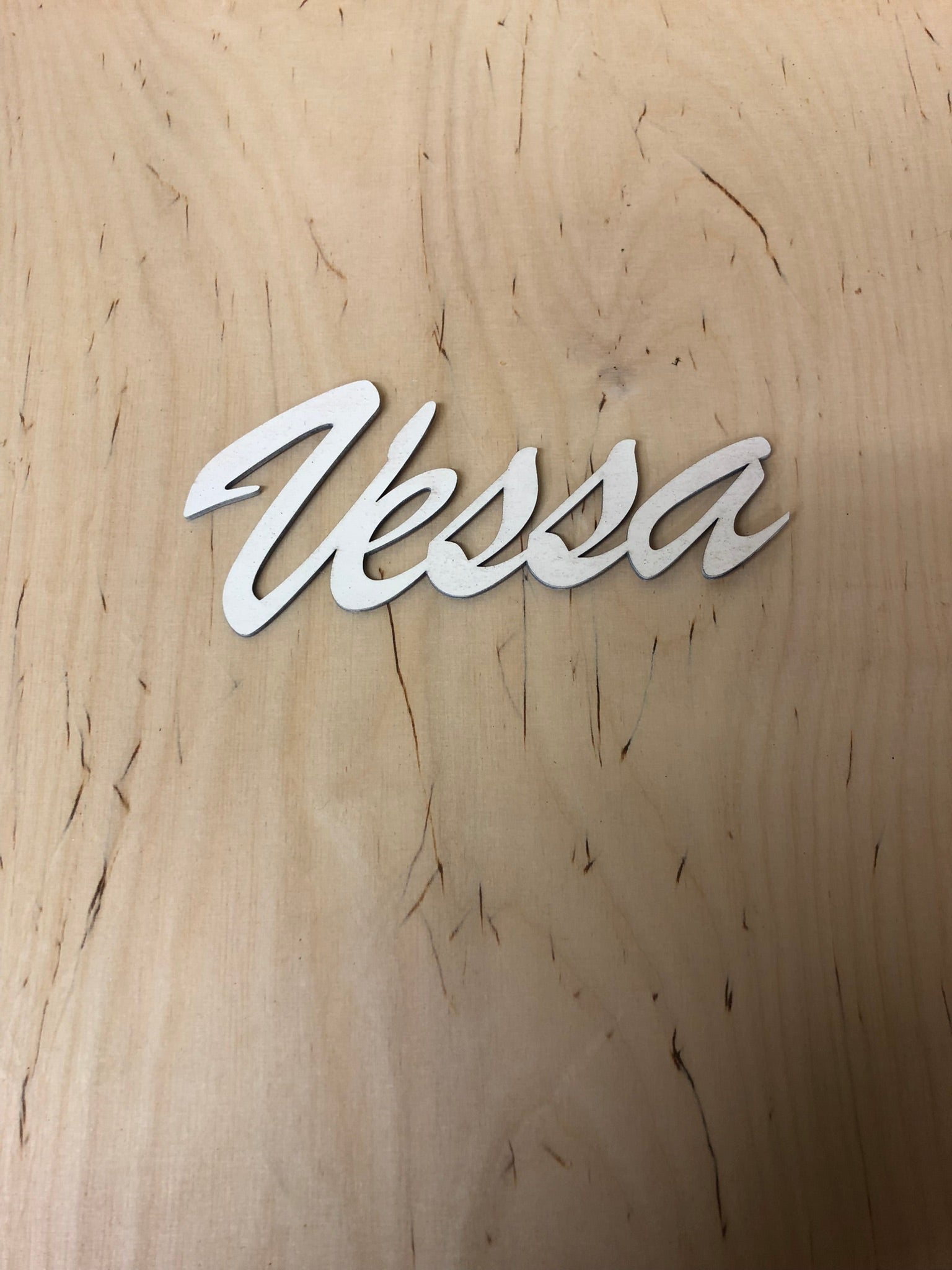 Vassa kyltti valkoinen poistuva