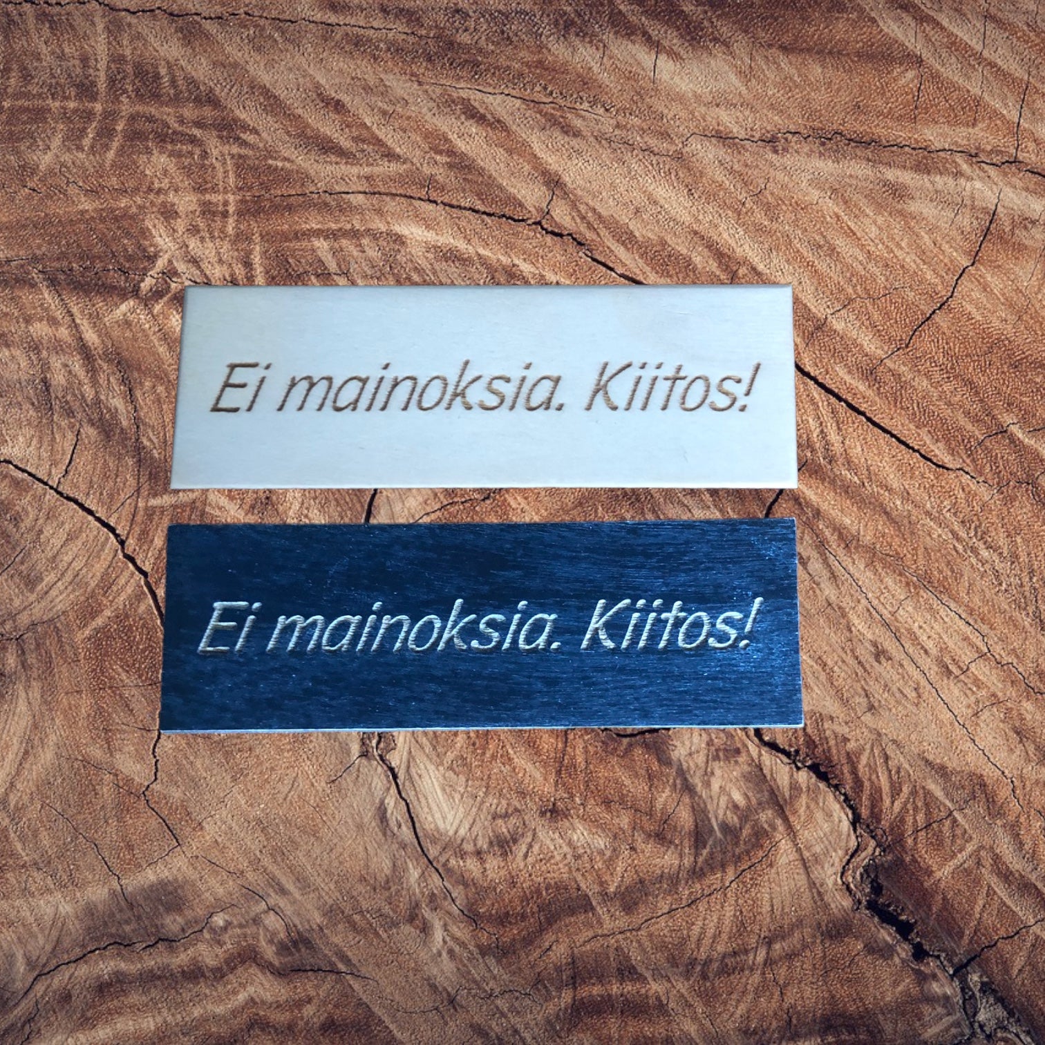 Ei_mainoksia_kyltit_puuva