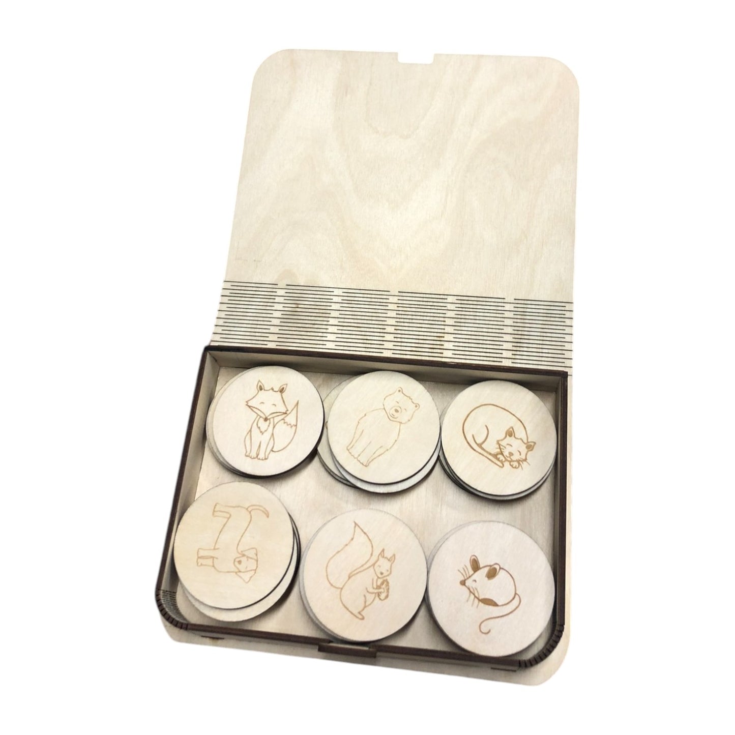 Eläinaiheinen muistipeli