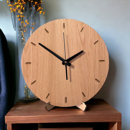 Tammi kello mustilla viisareilla